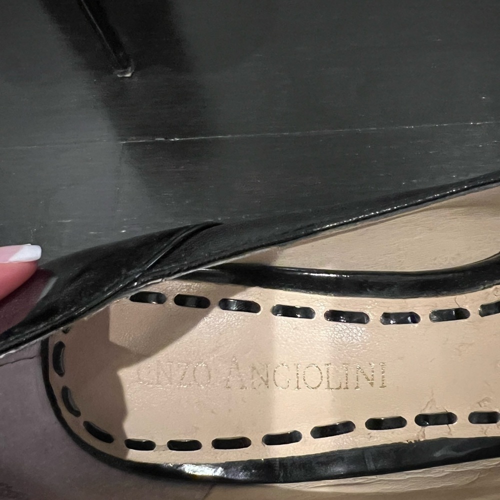 ENZO ANGIOLINI BLACK LEATHER WITH PATENT LEATHER PUMPS SIZE 4 - Picture 7 of 10